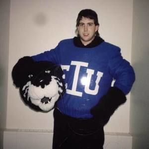 Meet your Posher, Lance